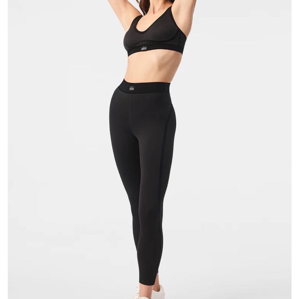 Airlift High-Waist 7/8 Line Up Legging